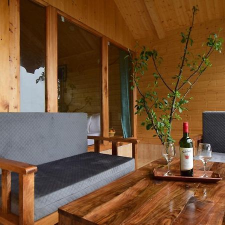 Tree House Latos Tandi Hotel Jibhi Ngoại thất bức ảnh