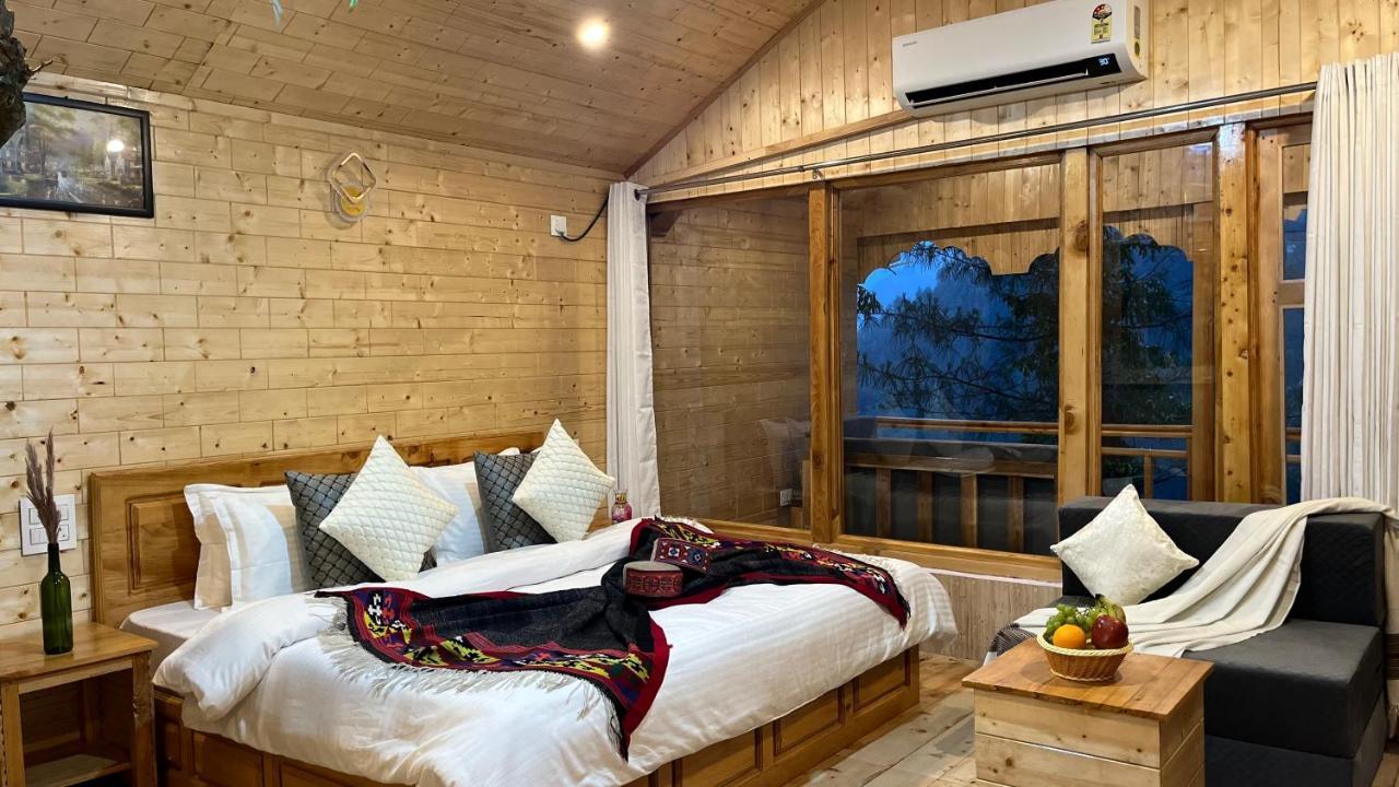 Tree House Latos Tandi Hotel Jibhi Ngoại thất bức ảnh