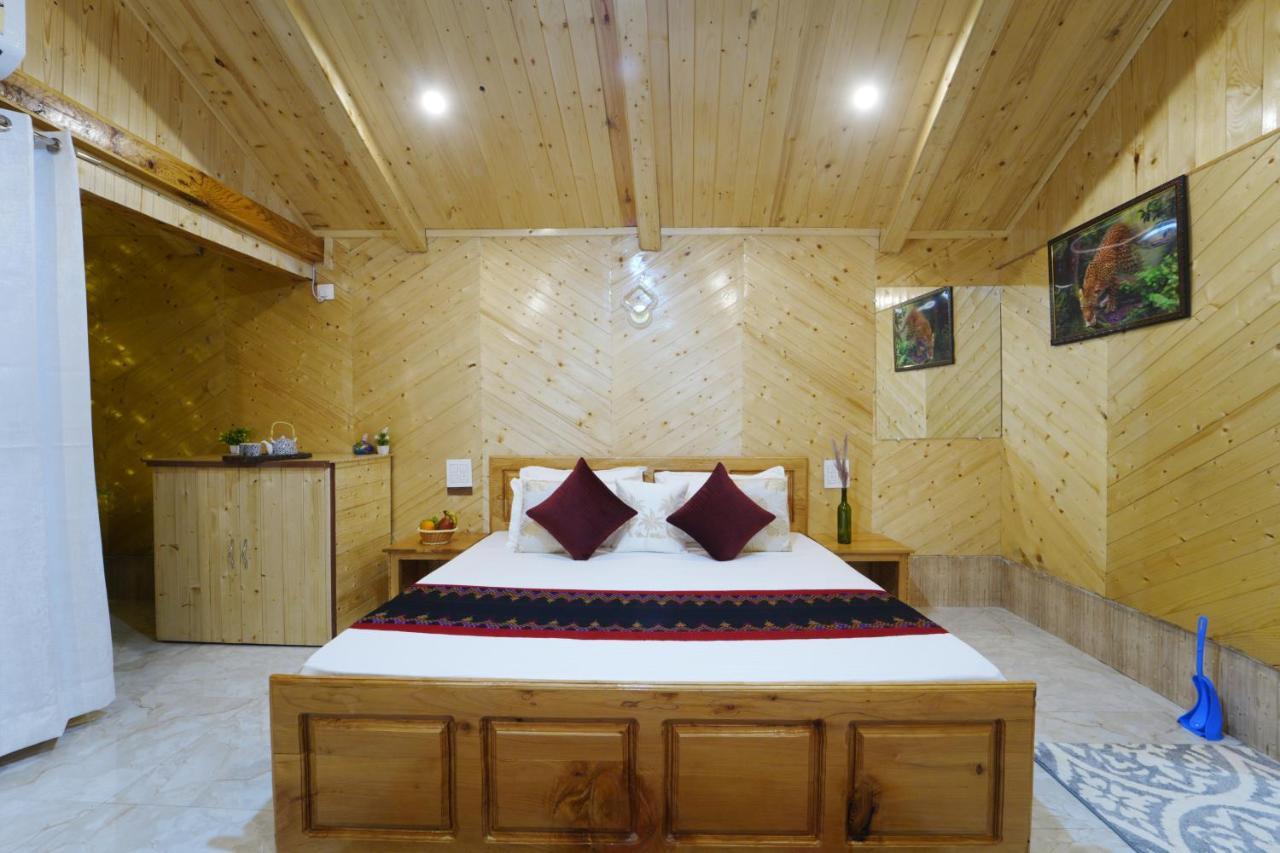 Tree House Latos Tandi Hotel Jibhi Ngoại thất bức ảnh