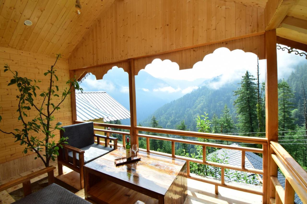 Tree House Latos Tandi Hotel Jibhi Ngoại thất bức ảnh