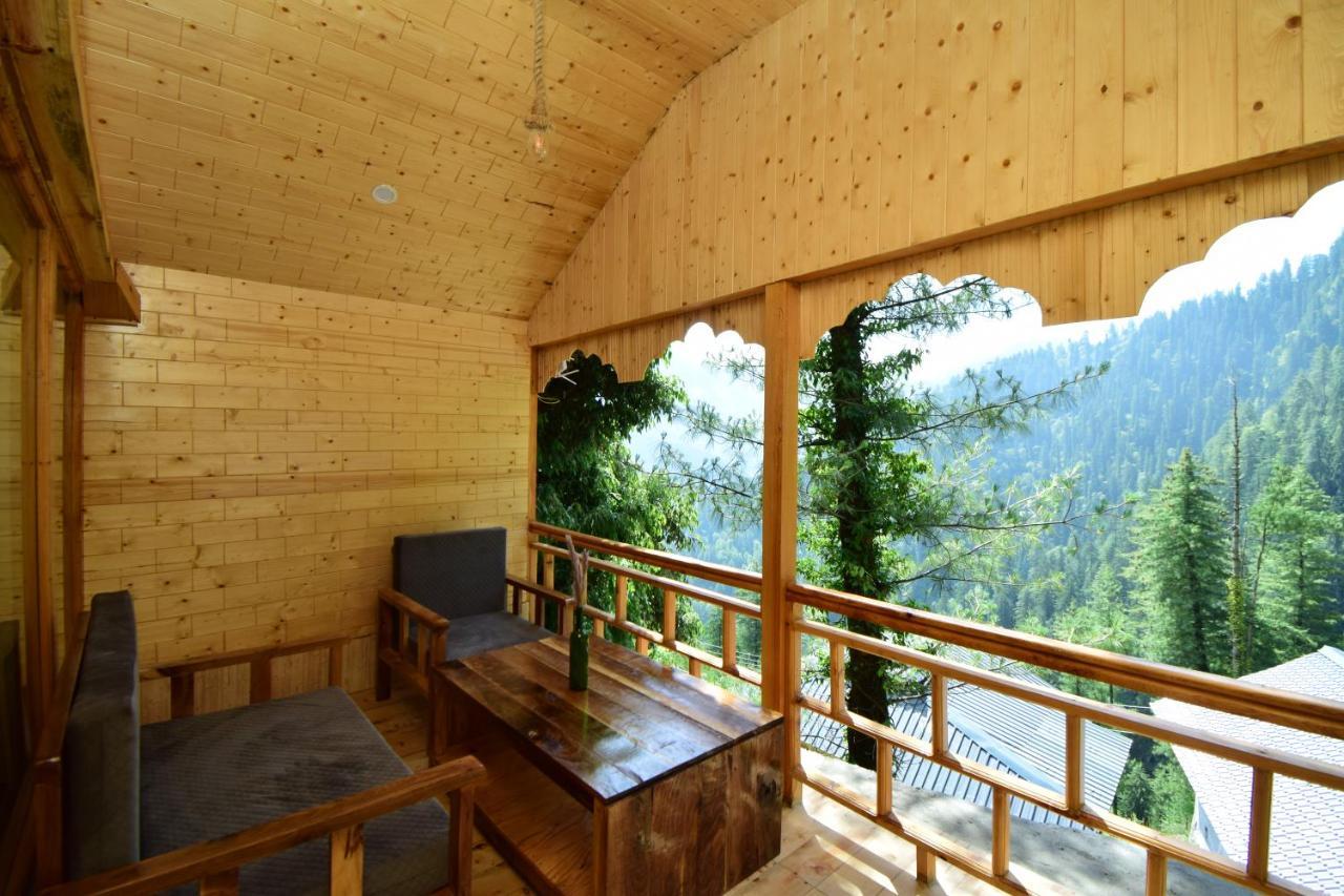 Tree House Latos Tandi Hotel Jibhi Ngoại thất bức ảnh
