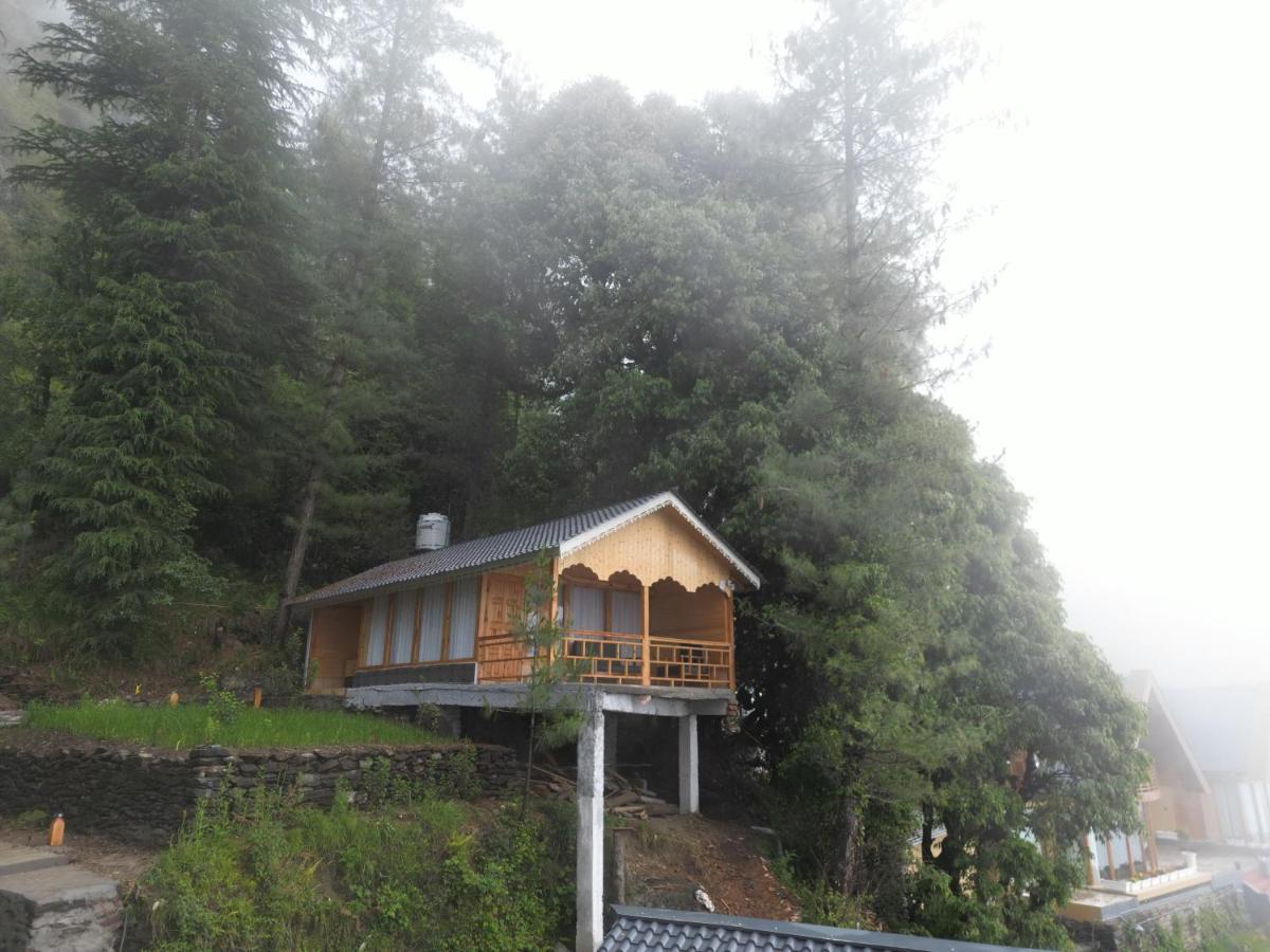 Tree House Latos Tandi Hotel Jibhi Ngoại thất bức ảnh